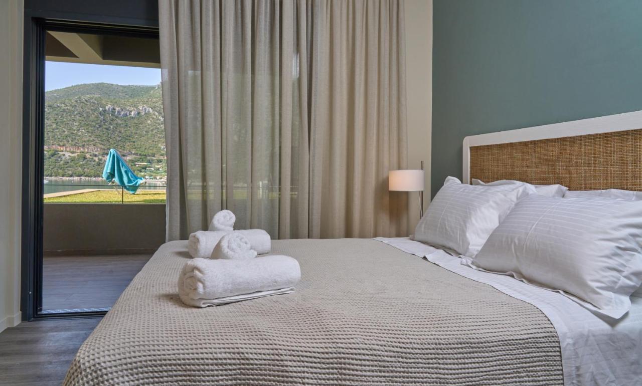 Into The Blue Suites Arkadiko Chorio Exterior photo