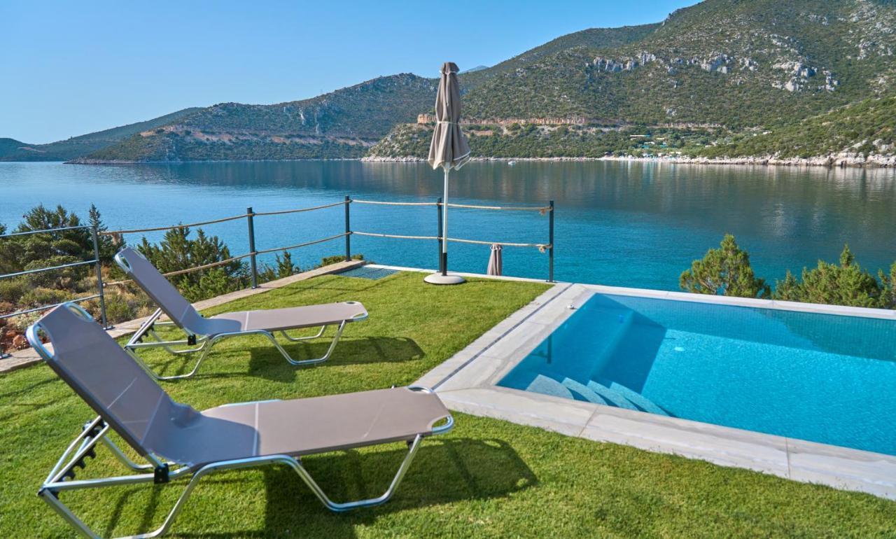 Into The Blue Suites Arkadiko Chorio Exterior photo