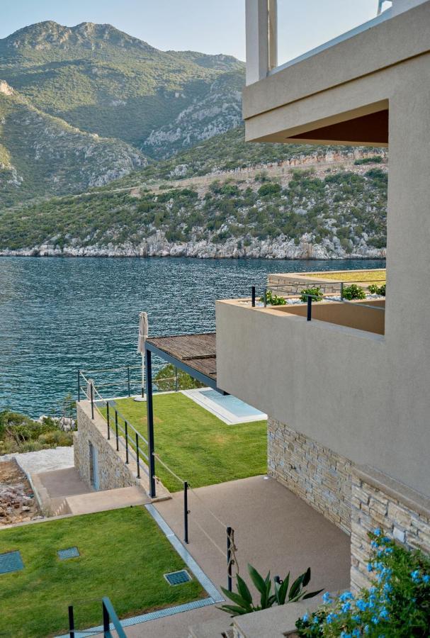 Into The Blue Suites Arkadiko Chorio Exterior photo